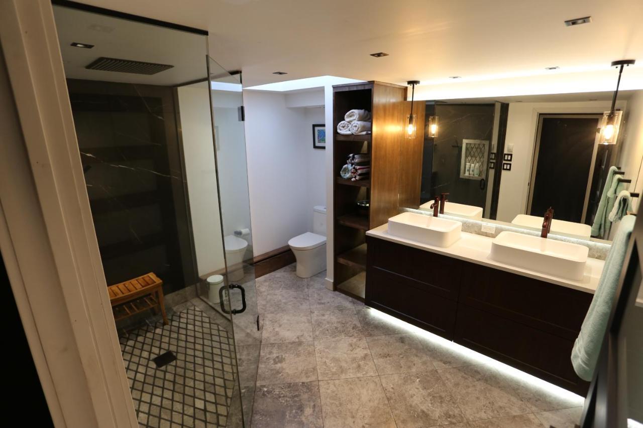 好丘。Hacho House Bed & Breakfast Yellowknife Exterior photo